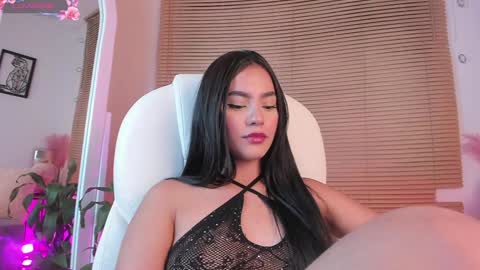 Snapshot of eyleen_lee_ chatting on 12, 1, 2025 Eyleen online show from 12, 1, 2025