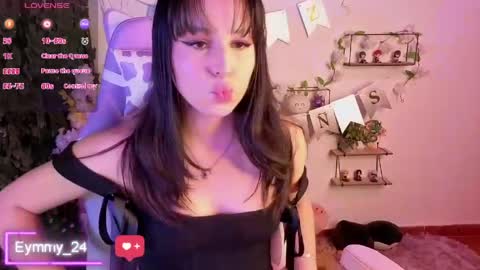 Snapshot of eymmy_24 chatting on 24, 4, 2026 eymmy_24 online show from 24, 4, 2026