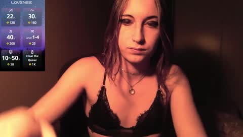 ezmeralda_casimir online show from 19, 1, 2025