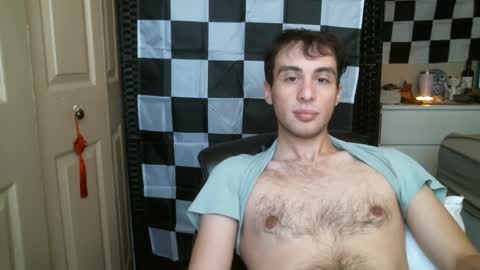 Ezra Naamah online show from 10, 1, 2025