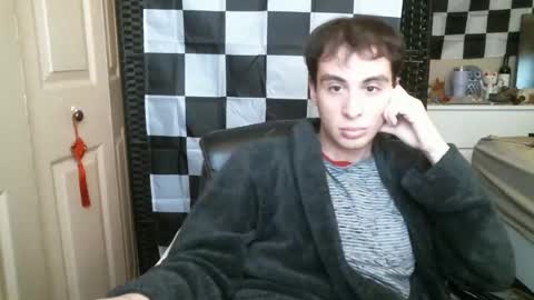 Ezra Naamah online show from 22, 1, 2025