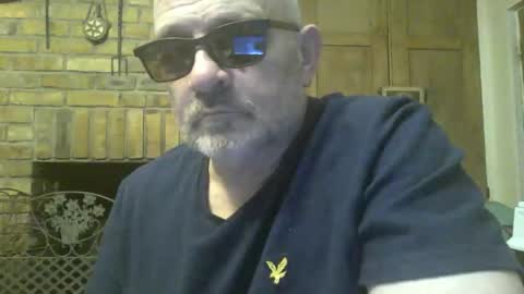Snapshot of f1zzeek chatting on 20, 2, 2026 f1zzeek online show from 20, 2, 2026