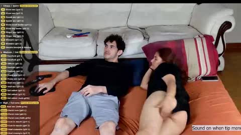 Snapshot of f4p_top chatting on 18, 9, 2025 Tina online show from 18, 9, 2025