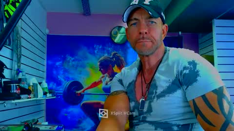 fabxxxl online show from 28, 4, 2026