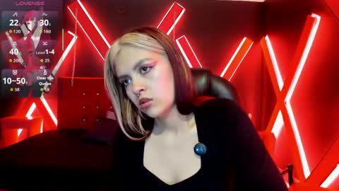 Snapshot of fabzy_fab chatting on 20, 5, 2026 fabzy online show from 20, 5, 2026