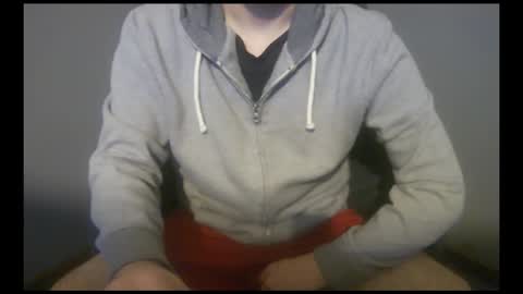 Snapshot of facelessescape chatting on 2, 11, 2025 FacelessEscape online show from 2, 11, 2025