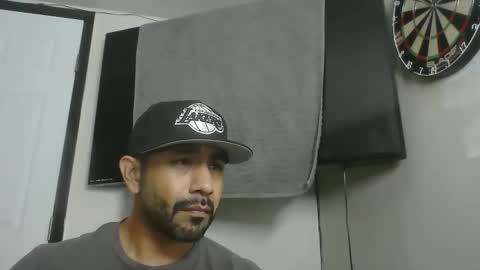 Mark online show from 11, 11, 2025