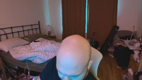 Snapshot of fadetoflesh chatting on 10, 10, 2025 fadetoflesh online show from 10, 10, 2025