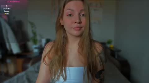 Snapshot of fairy_lele chatting on 11, 3, 2025 fairy_lele online show from 11, 3, 2025