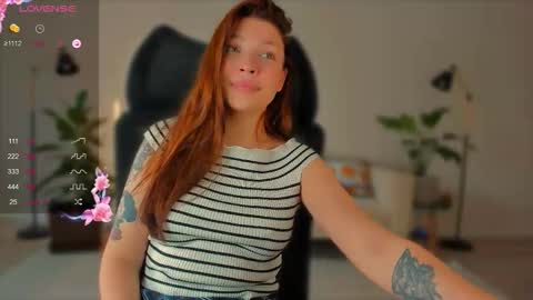 Snapshot of fairy_lele chatting on 24, 10, 2025 fairy_lele online show from 24, 10, 2025