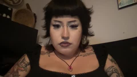 Snapshot of fairydommemommy chatting on 9, 10, 2025 domme mommy online show from 9, 10, 2025