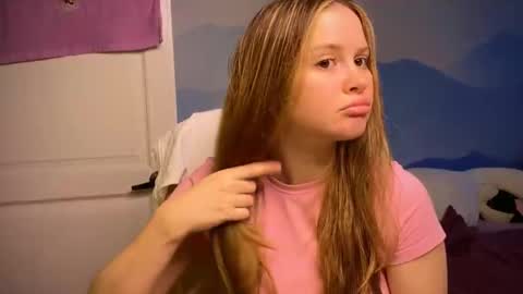 Ilona online show from 25, 10, 2025