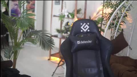 Snapshot of faith_chan chatting on 2, 3, 2025 faith_chan online show from 2, 3, 2025