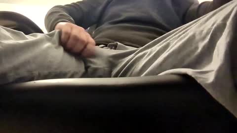 Snapshot of falcn2001 chatting on 7, 1, 2025 falcn2001 online show from 7, 1, 2025