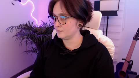 OF fallenag 1 online show from 20, 5, 2026