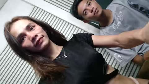 Snapshot of familystroke_twinny8 chatting on 28, 4, 2026 Alexandra x Alexandro online show from 28, 4, 2026