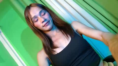 Snapshot of familystroke_twinny8 chatting on 13, 5, 2026 Alexandra x Alexandro online show from 13, 5, 2026