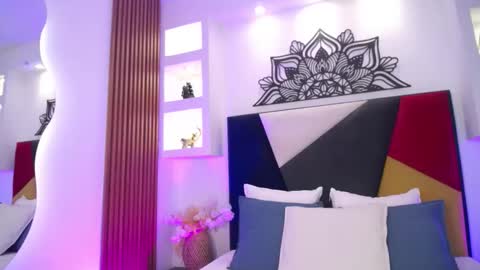 FANCY online show from 23, 2, 2026