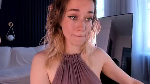 fancyamelia online show from 25, 6, 2026