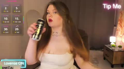 Snapshot of fanfik_ chatting on 7, 7, 2026 Elena online show from 7, 7, 2026