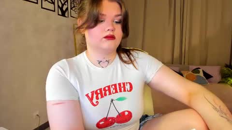 Snapshot of fanfik_ chatting on 13, 7, 2026 Elena online show from 13, 7, 2026