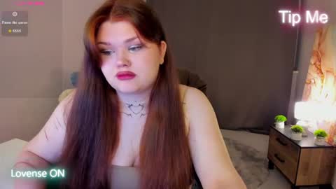 Snapshot of fanfik_ chatting on 28, 7, 2026 Elena online show from 28, 7, 2026