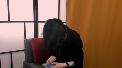 Mia online show from 3, 12, 2024