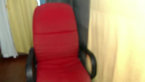 Snapshot of fantastic_allena07 chatting on 29, 4, 2026 Allena online show from 29, 4, 2026