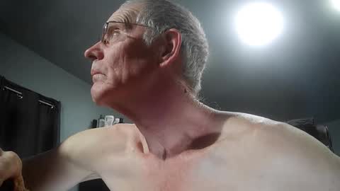 Snapshot of fantasyresort chatting on 29, 10, 2025 fantasyresort online show from 29, 10, 2025