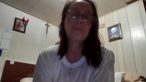 Snapshot of fapqueenc17 chatting on 27, 9, 2025 Scarlett online show from 27, 9, 2025