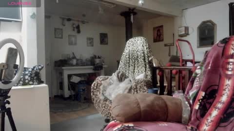 Scarlett online show from 31, 3, 2026