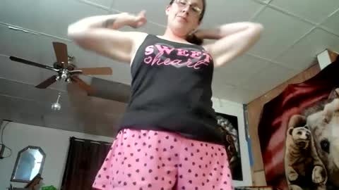Scarlett online show from 28, 6, 2026