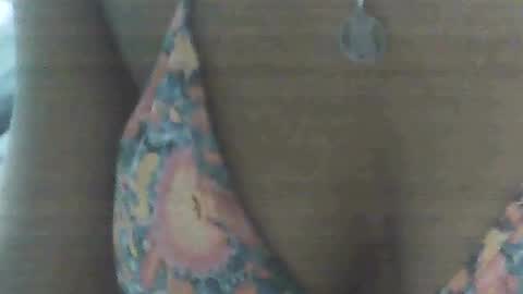 Snapshot of farianna_hot chatting on 28, 4, 2026 farianna_hot online show from 28, 4, 2026