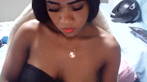 Snapshot of farianna_hot chatting on 19, 5, 2026 farianna_hot online show from 19, 5, 2026