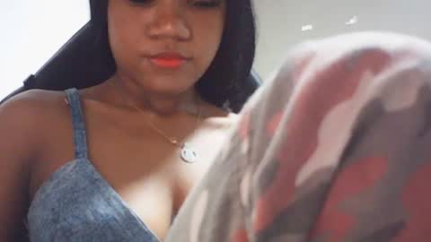Snapshot of farianna_hot chatting on 2, 6, 2026 farianna_hot online show from 2, 6, 2026