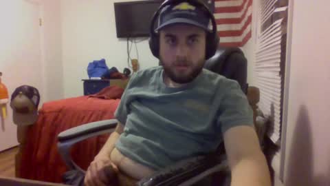 Snapshot of farmboy2398 chatting on 26, 12, 2024 farmboy2398 online show from 26, 12, 2024