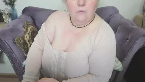 fashiona online show from 2, 5, 2026