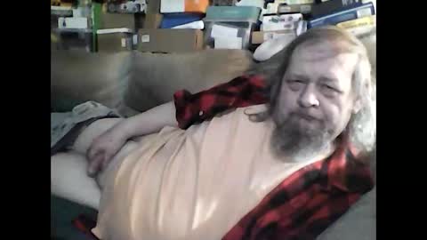 Snapshot of fasteddysex chatting on 4, 1, 2025 HoneyCumJuice4U online show from 4, 1, 2025