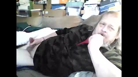 Snapshot of fasteddysex chatting on 17, 1, 2025 HoneyCumJuice4U online show from 17, 1, 2025