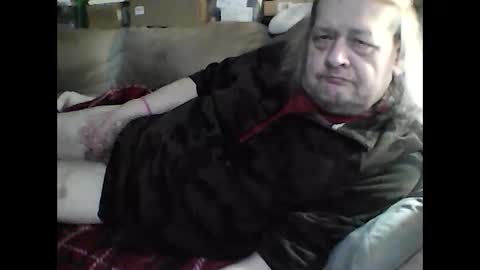 Snapshot of fasteddysex chatting on 8, 3, 2025 HoneyCumJuice4U online show from 8, 3, 2025