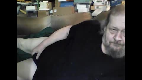 Snapshot of fasteddysex chatting on 8, 9, 2025 HoneyCumJuice4U online show from 8, 9, 2025