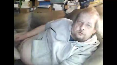 Snapshot of fasteddysex chatting on 24, 9, 2025 HoneyCumJuice4U online show from 24, 9, 2025