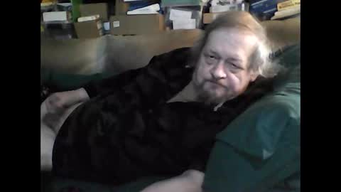 Snapshot of fasteddysex chatting on 28, 10, 2025 HoneyCumJuice4U online show from 28, 10, 2025