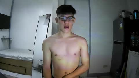 fastfucker_22 online show from 11, 2, 2026