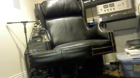 Snapshot of fastoys2016 chatting on 27, 12, 2024 fastoys aka ...what ever.. online show from 27, 12, 2024