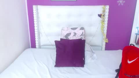 Snapshot of fat_naughtyass chatting on 3, 12, 2025 fat_naughtyass online show from 3, 12, 2025