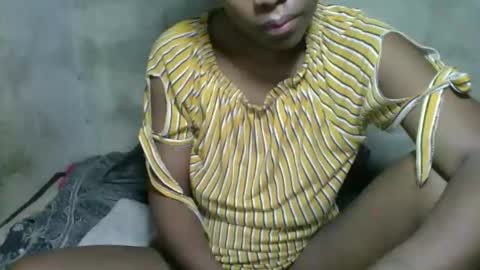 Snapshot of fatcreampuss chatting on 15, 9, 2025 trishapearl online show from 15, 9, 2025