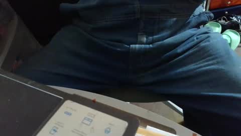 Snapshot of fatfreddythecat chatting on 22, 10, 2025 Fred. online show from 22, 10, 2025