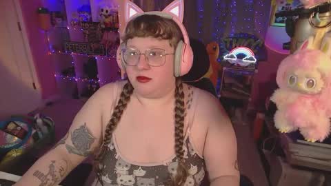 Snapshot of fatveronica chatting on 8, 2, 2026 FatVeronica online show from 8, 2, 2026