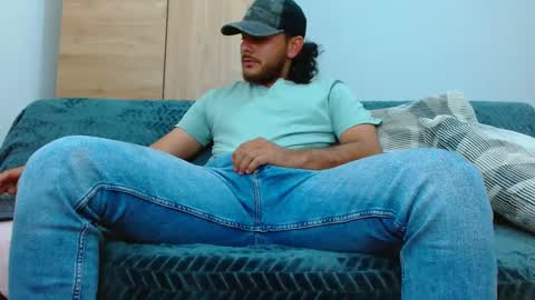 Snapshot of favid95 chatting on 18, 9, 2025 favid95 online show from 18, 9, 2025